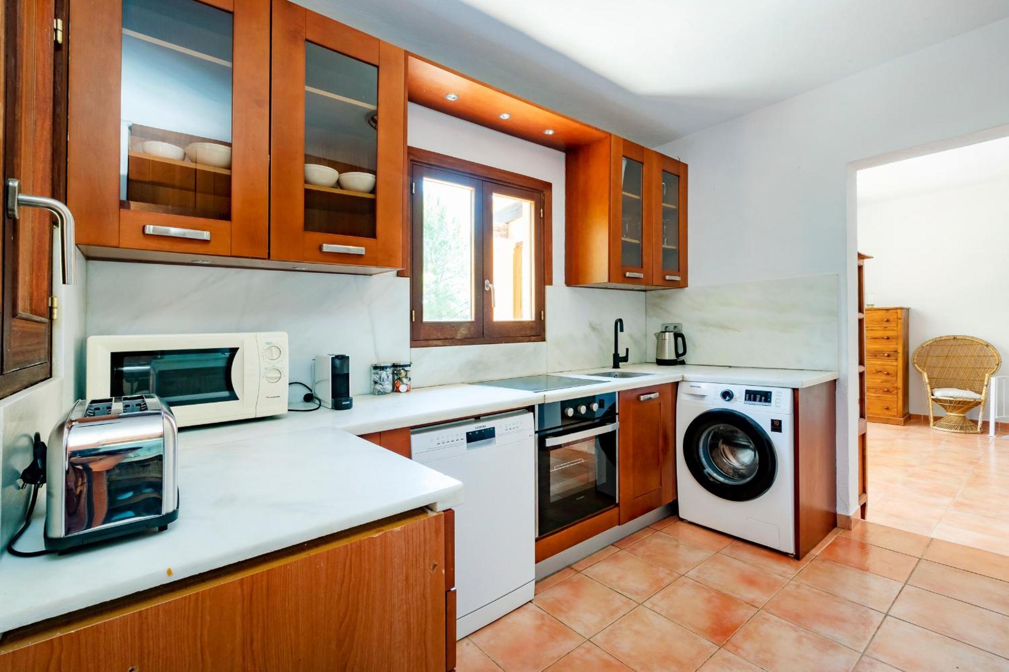 Villa In San Rafael Sleeps 12 San Antonio (Ibiza)