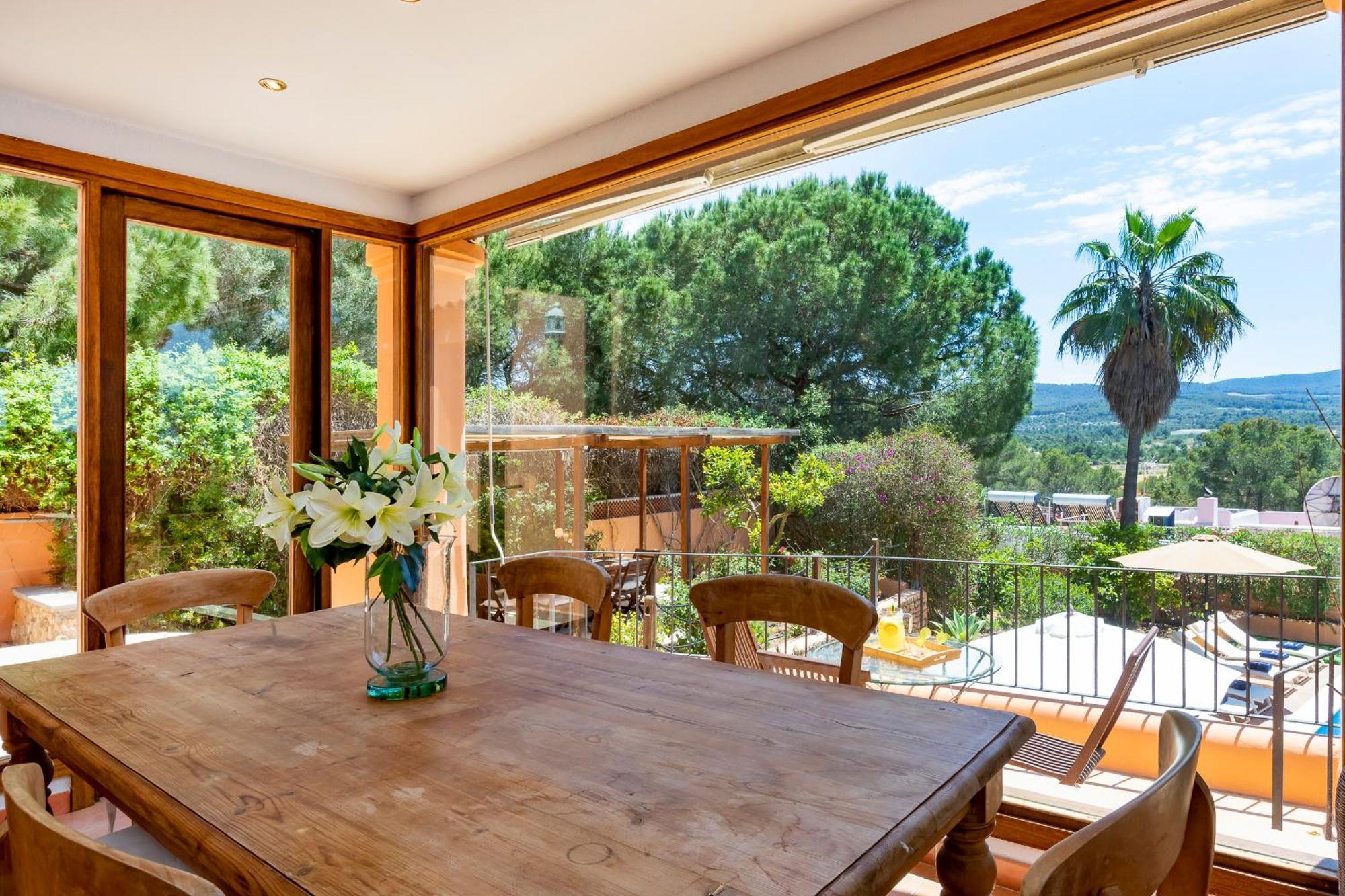 Villa In San Rafael Sleeps 12 San Antonio (Ibiza)