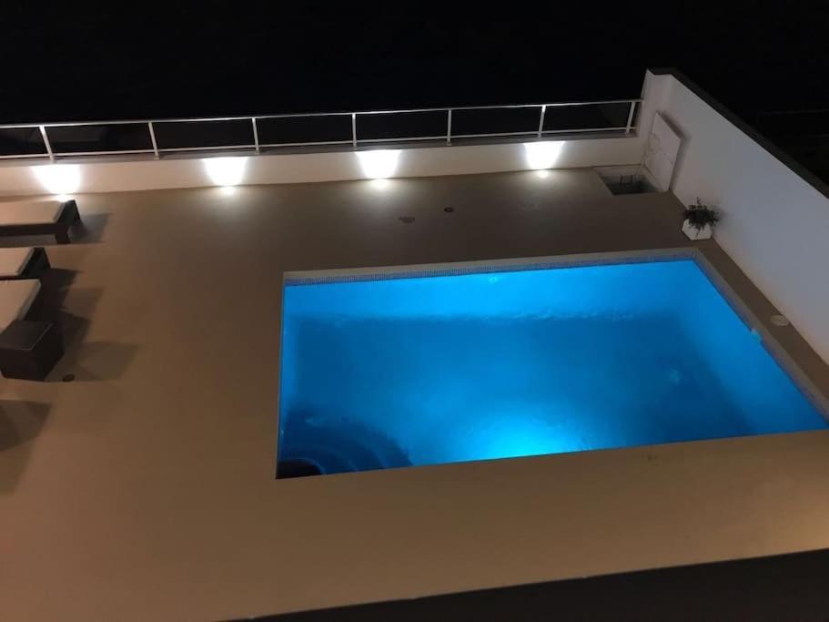 En C.vadella - Piscina Privada Cala Vadella (Ibiza)