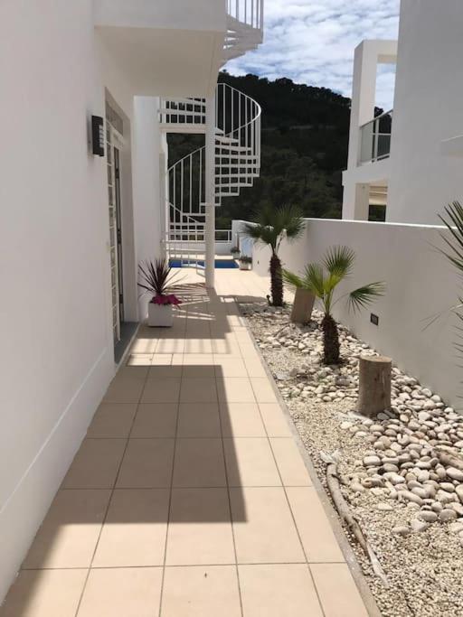 Ferienhaus En C.vadella - Piscina Privada