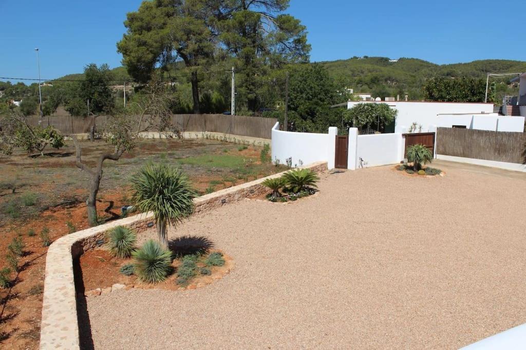 Casa Serena Con Piscina Y Jardin Ferienhaus *