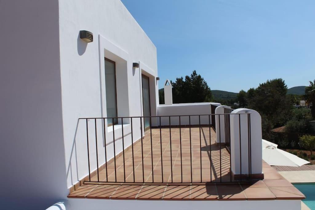 Casa Serena Con Piscina Y Jardin * Sant Llorenç de Balàfia
