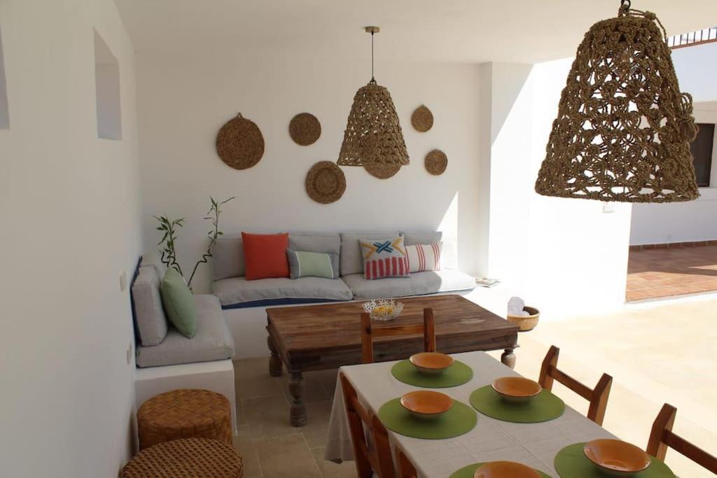 Casa Serena Con Piscina Y Jardin * Sant Llorenç de Balàfia