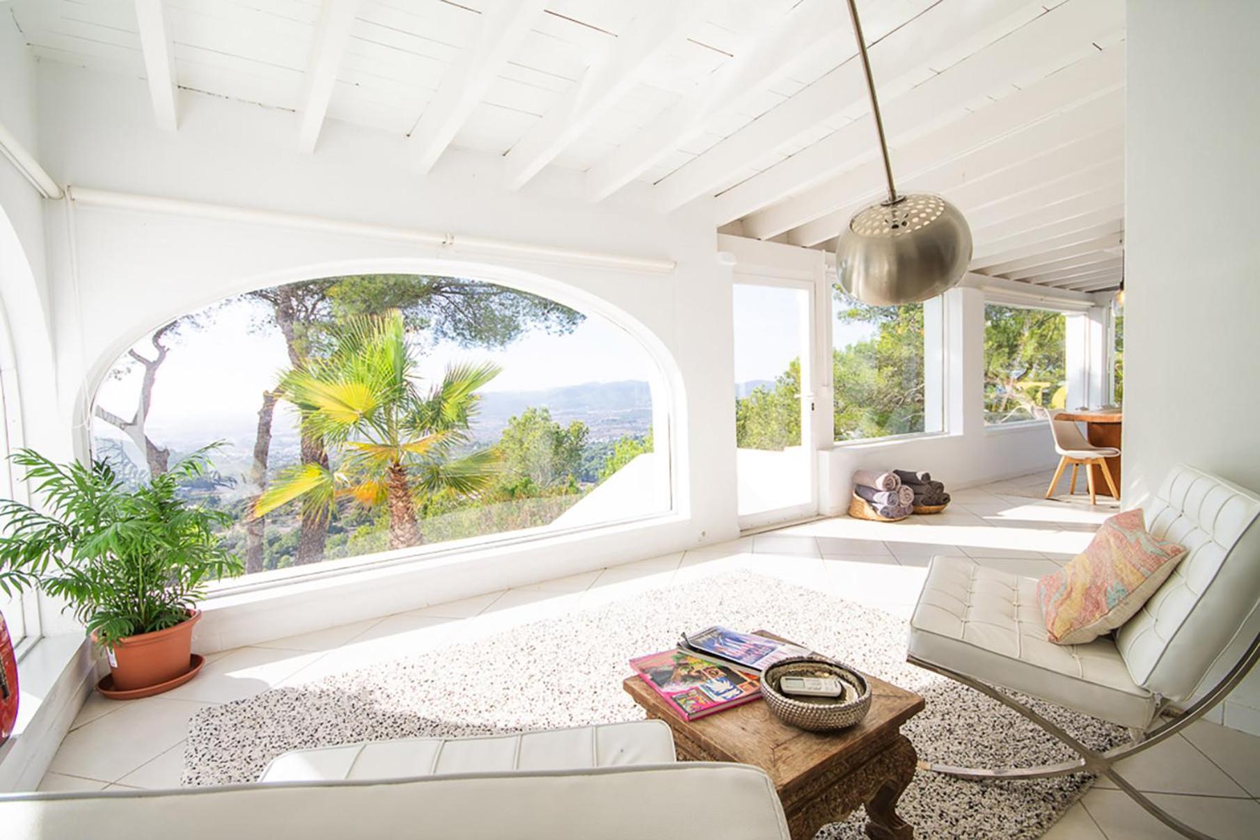 Tikal Villa *