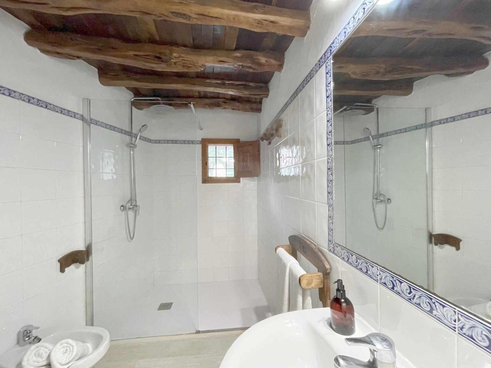 Valencia Villa