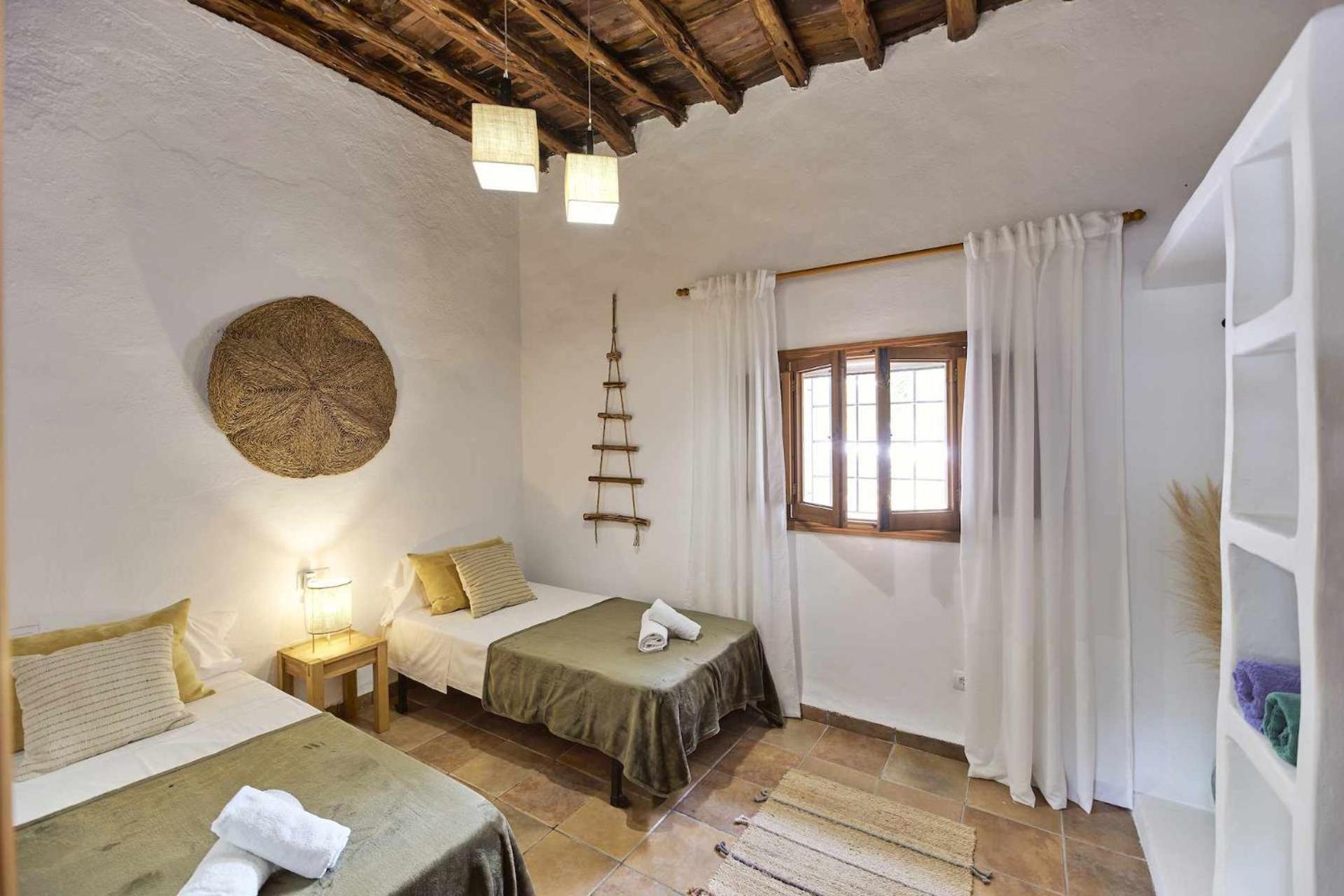 Valencia Villa *