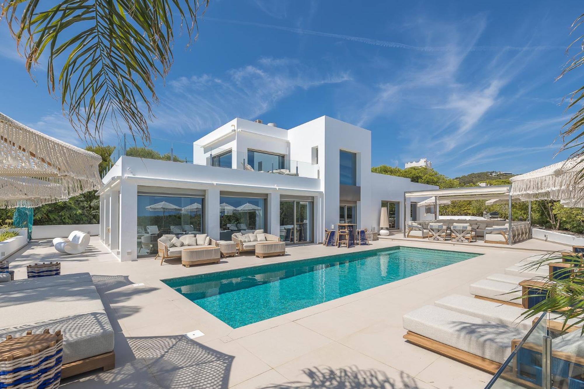 Wave Ibiza-Stadt