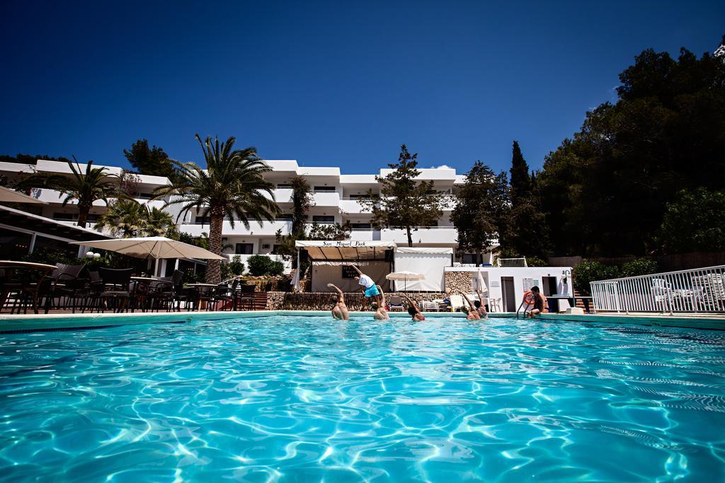 San Miguel Park & Esmeralda Mar Aparthotel 3*