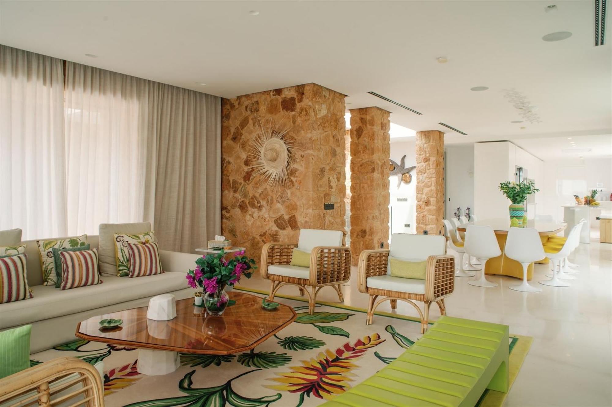 Sophie - Luxury Style & Sunset View Villa *