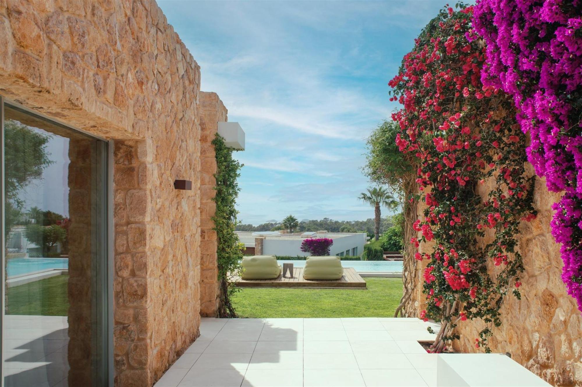 Sophie - Luxury Style & Sunset View Villa Sant Josep de sa Talaia