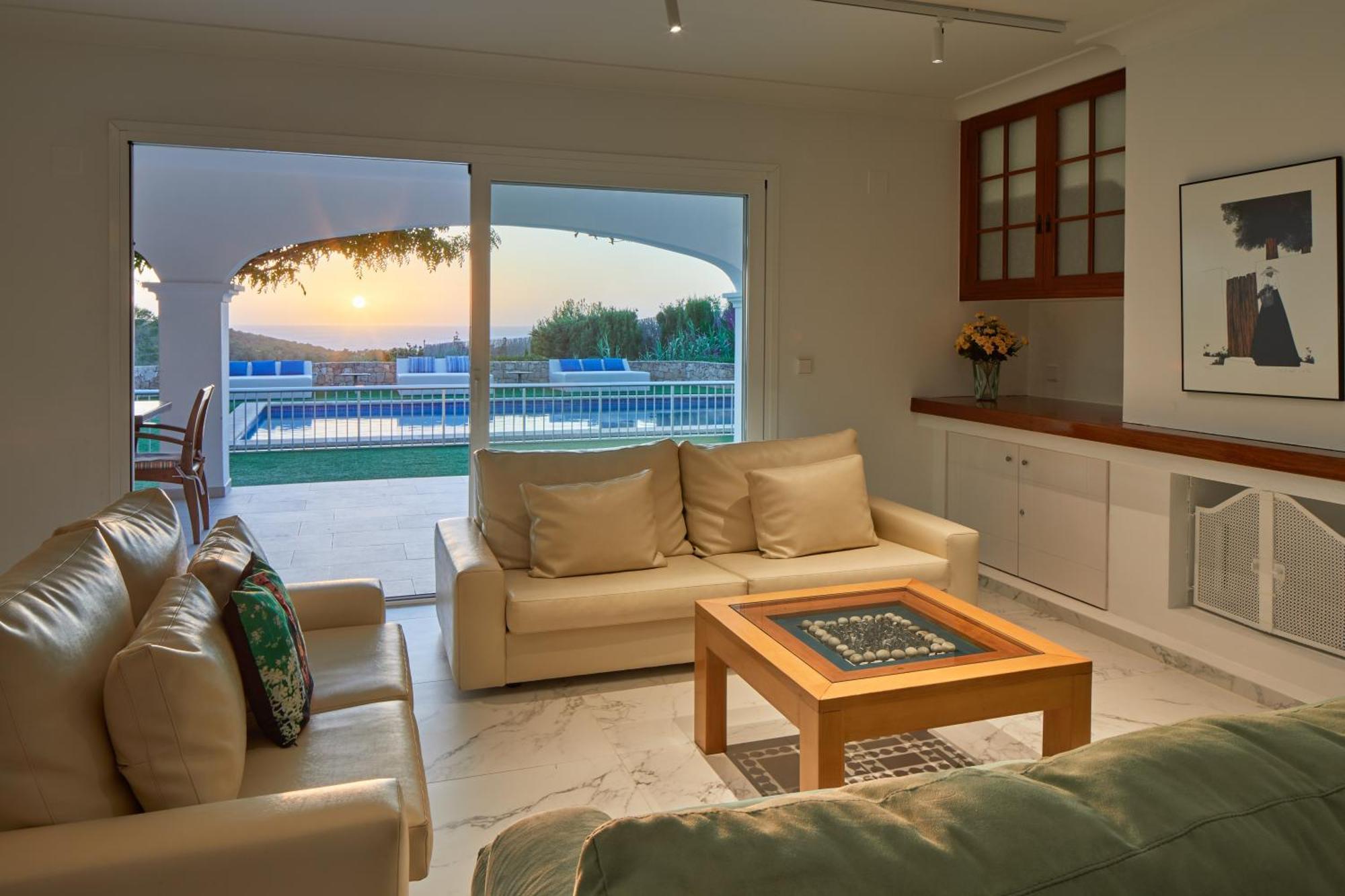 Joan I - Fantastic Sunset Views And Family Friendly - Villa