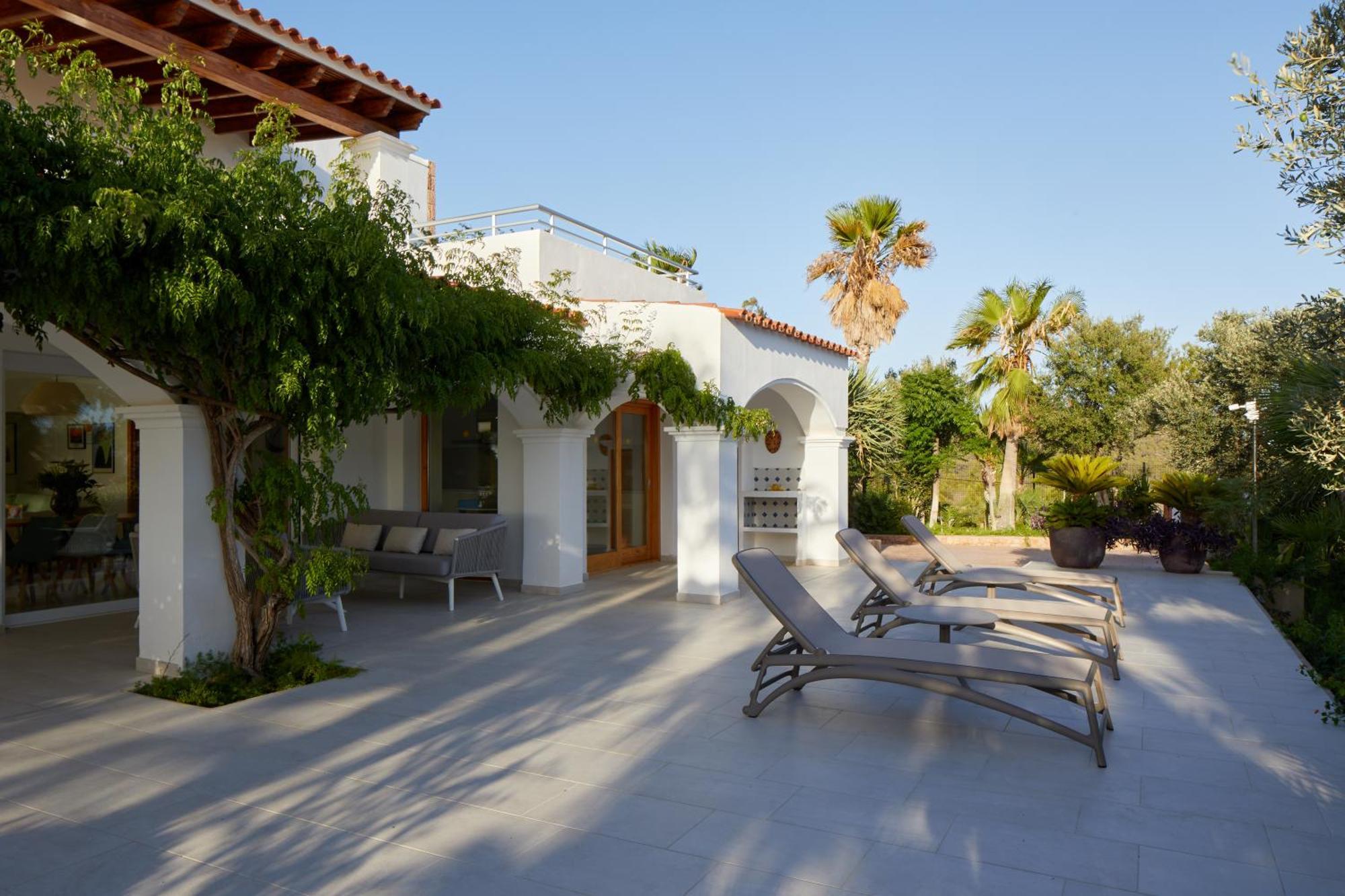 Joan I - Fantastic Sunset Views And Family Friendly - *