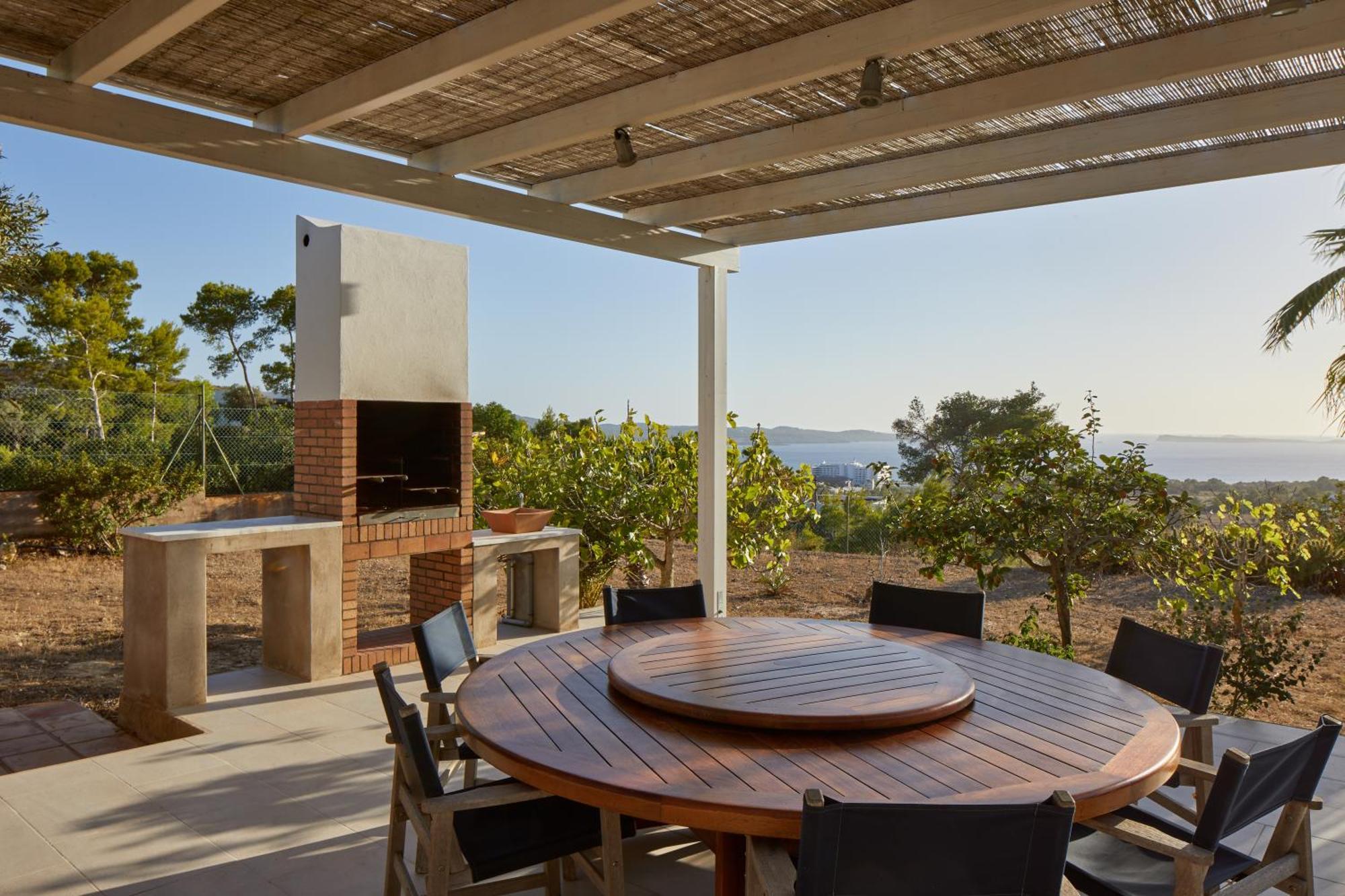 Joan I - Fantastic Sunset Views And Family Friendly - Villa San Antonio (Ibiza)