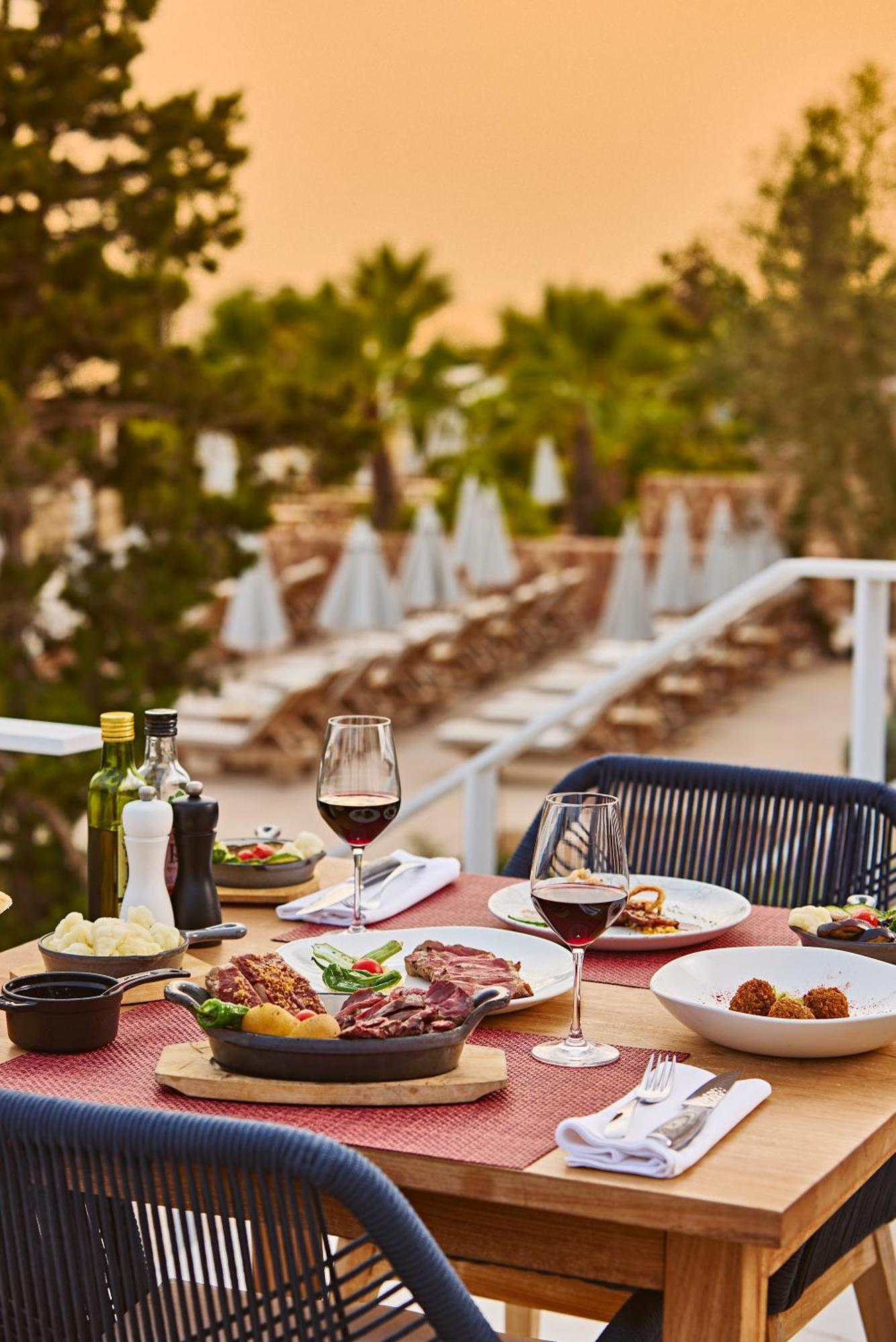 Hotel The Signature Level At Trs Ibiza Adults Only - Entrance To Clubs Included 5*