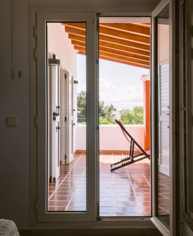 Km2 Lovely Located Just Outside Of Sa Carroca A 5 Minute Drive From Playa Den Bossa