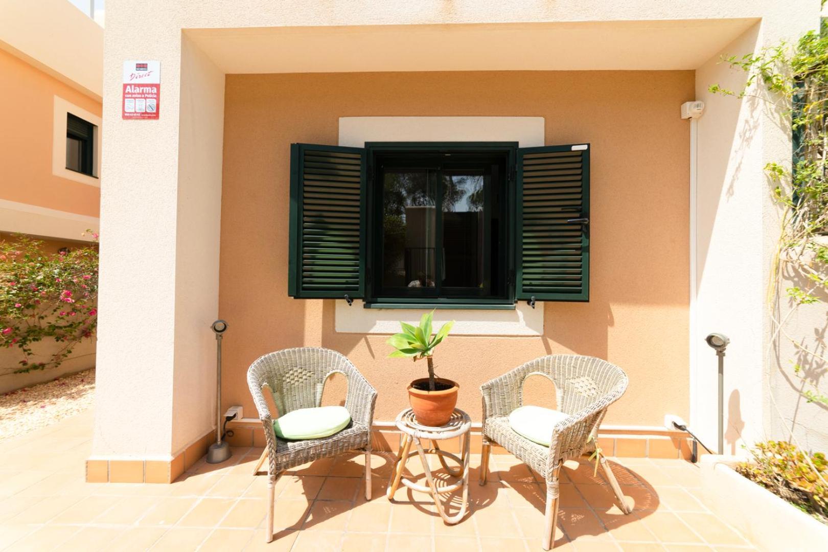 Holiday home Sunset Sea View & Garden 6p Max *