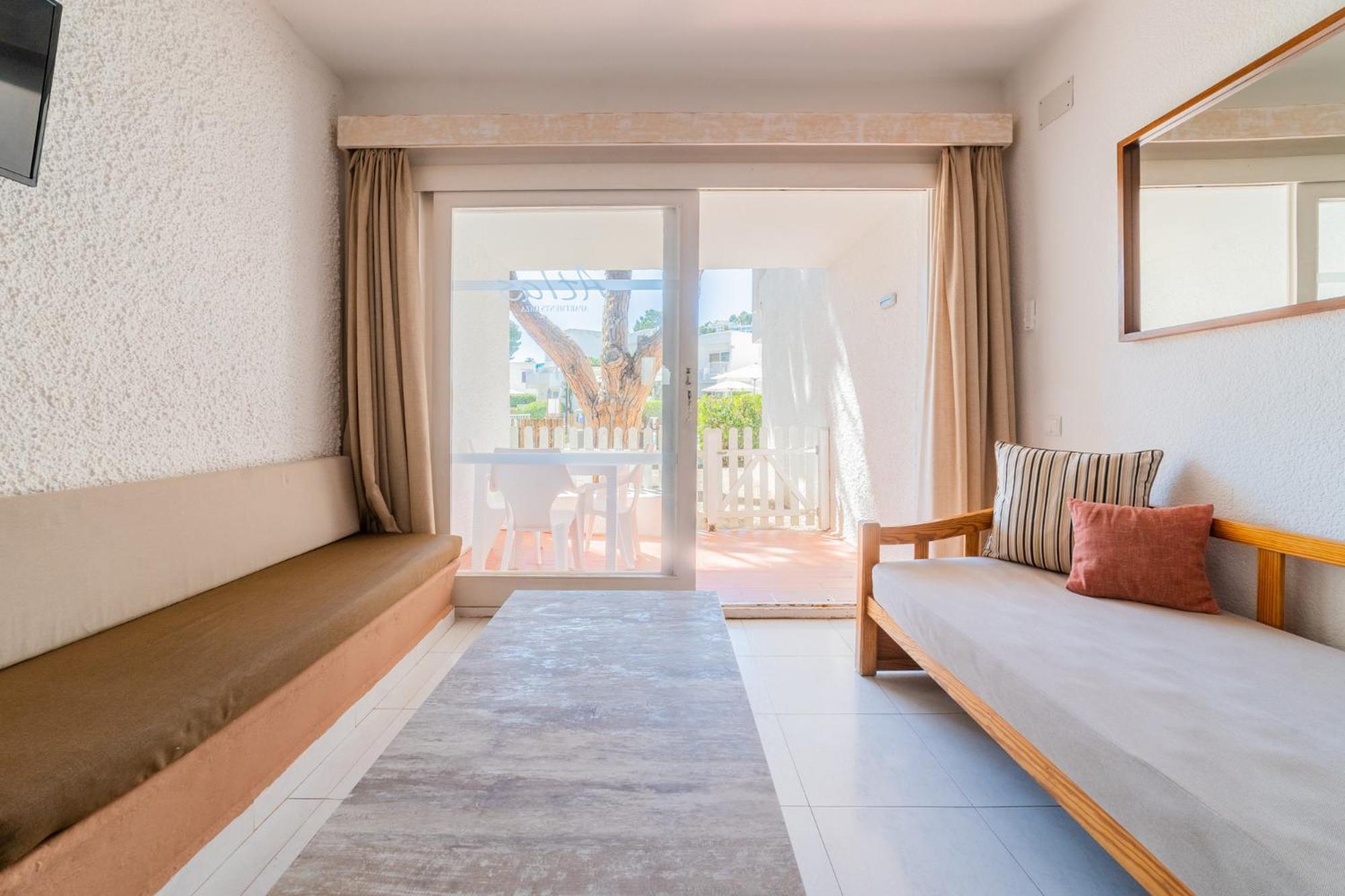 Apartment Atlas Ibiza *