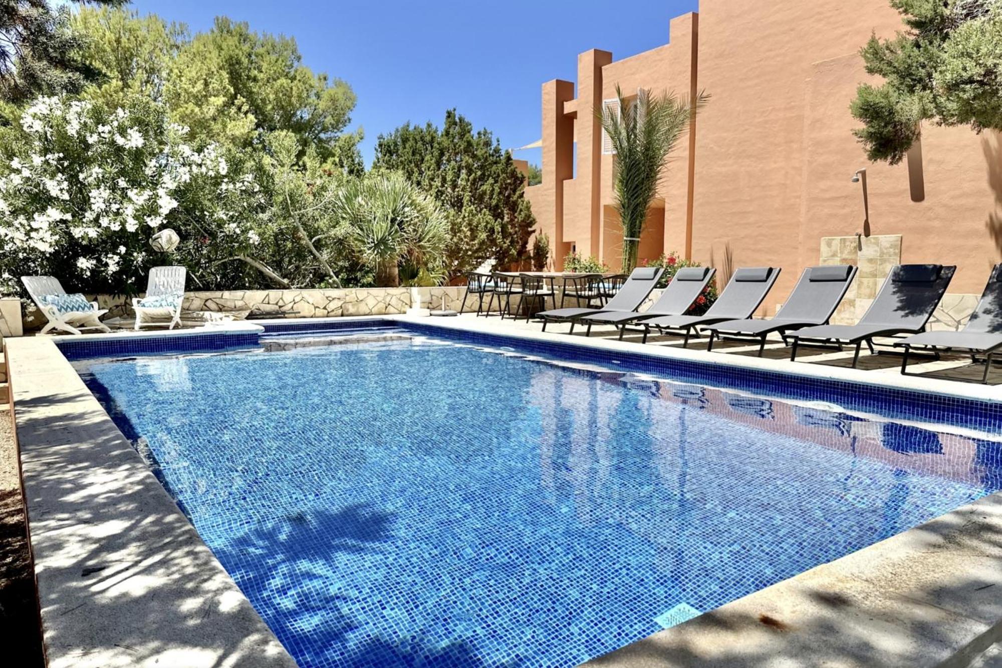 Casa de Férias With Pool Calo Den Real