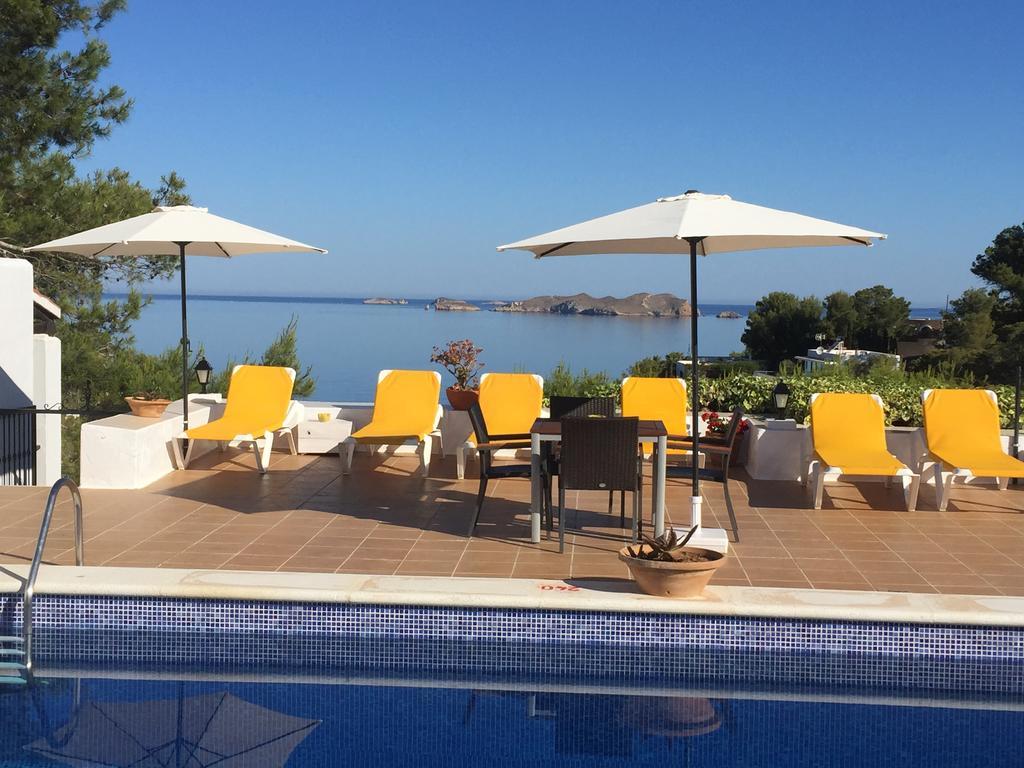 Cala Moli 3* Cala Tarida (Ibiza)