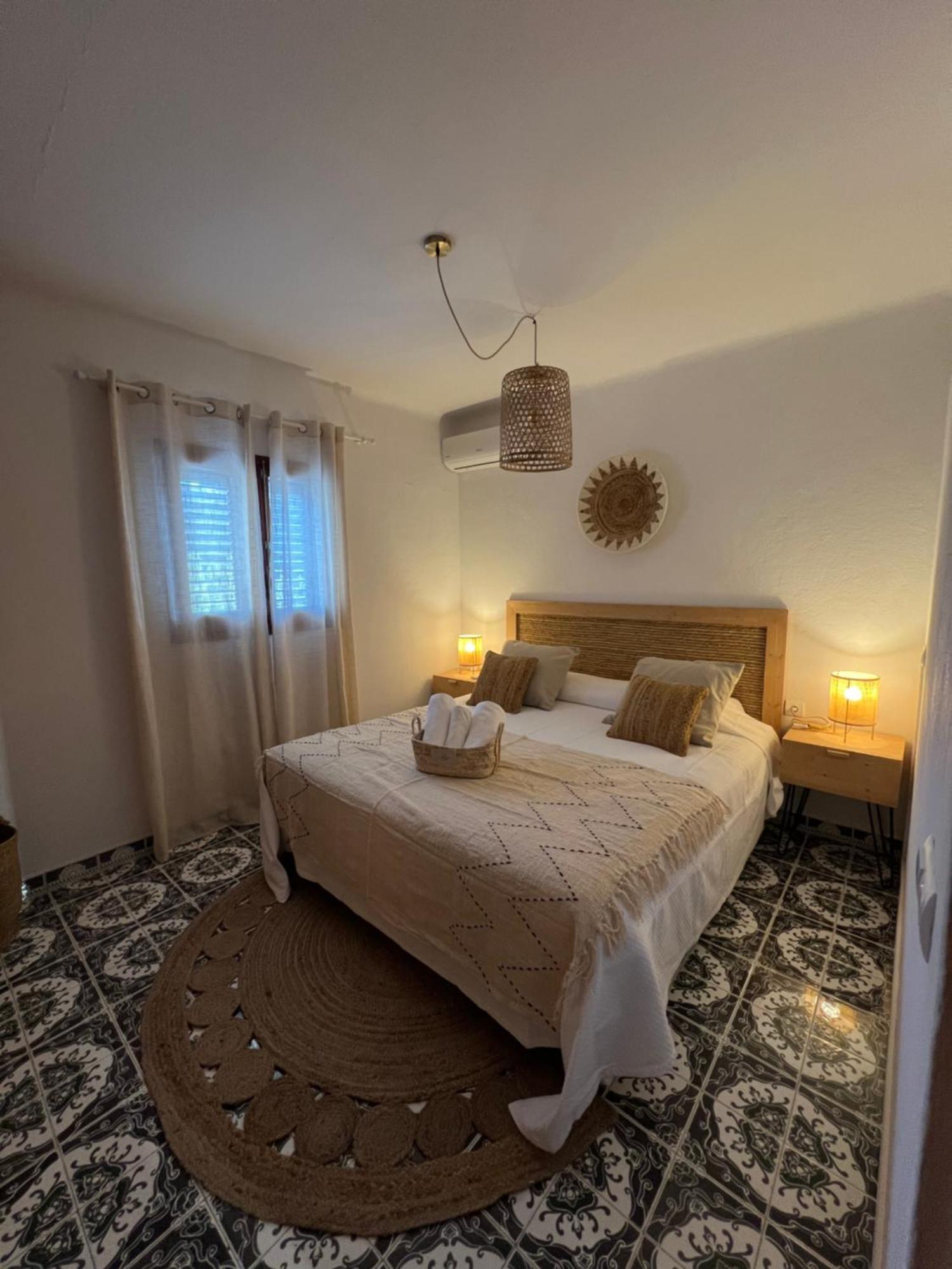 Cala Xuclar Villa *
