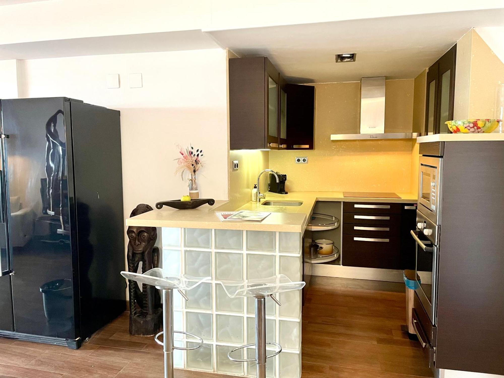 Ensuite Double With Sea View In A Shared In The Centre Of Santa Eularia - Close To The Beach * Santa Eularia des Riu