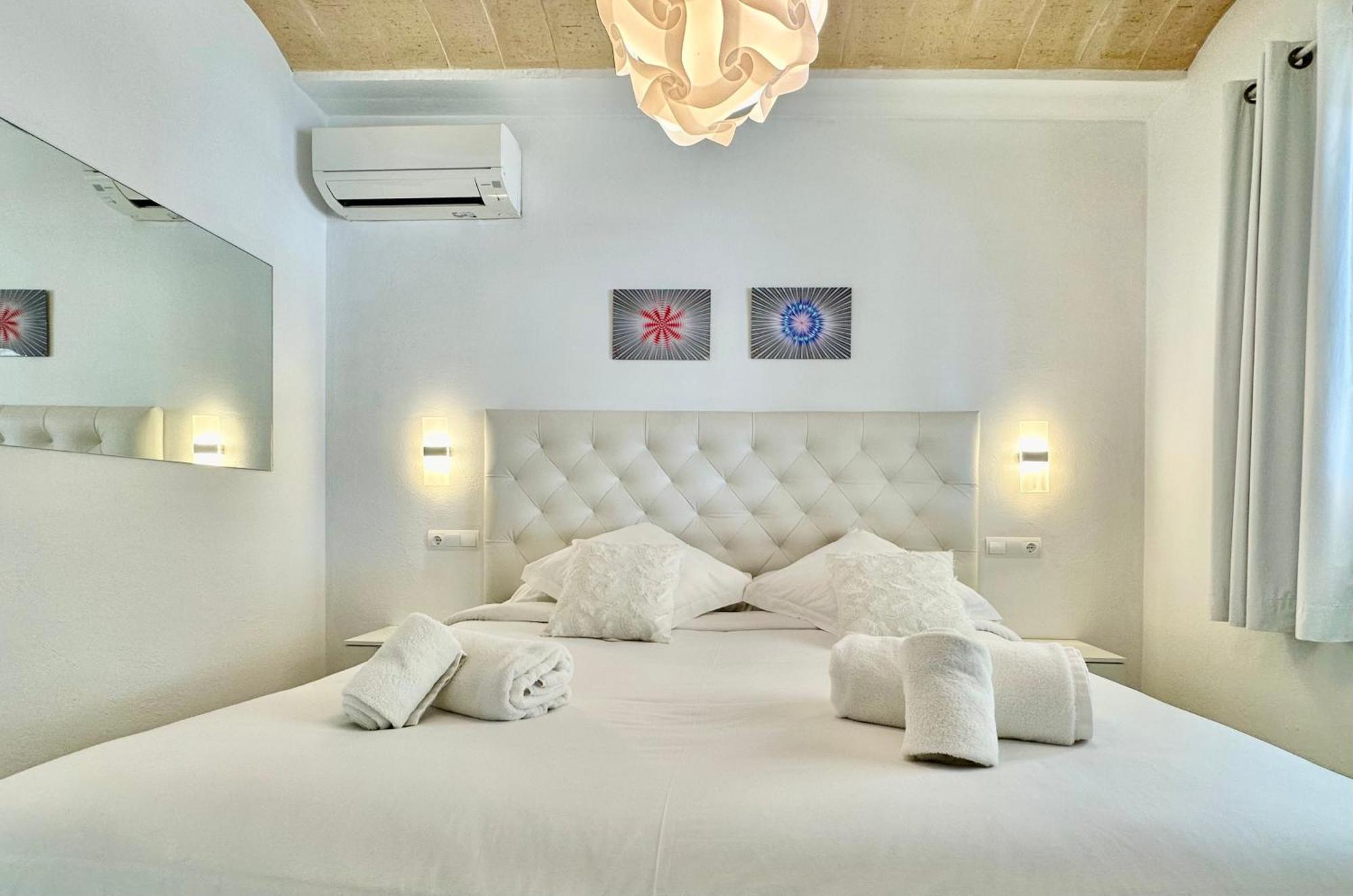 Mimosa Villa *