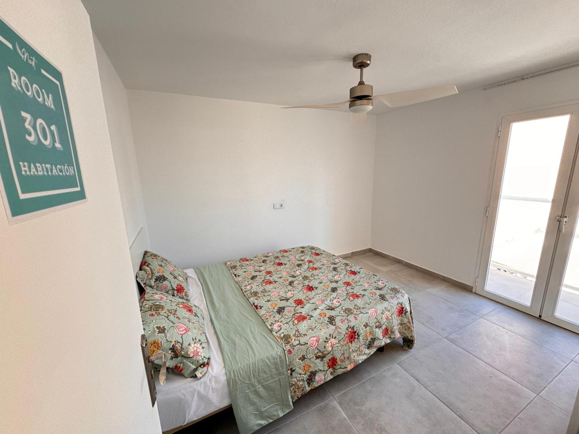 Hostal Cisne * San Antonio (Ibiza)