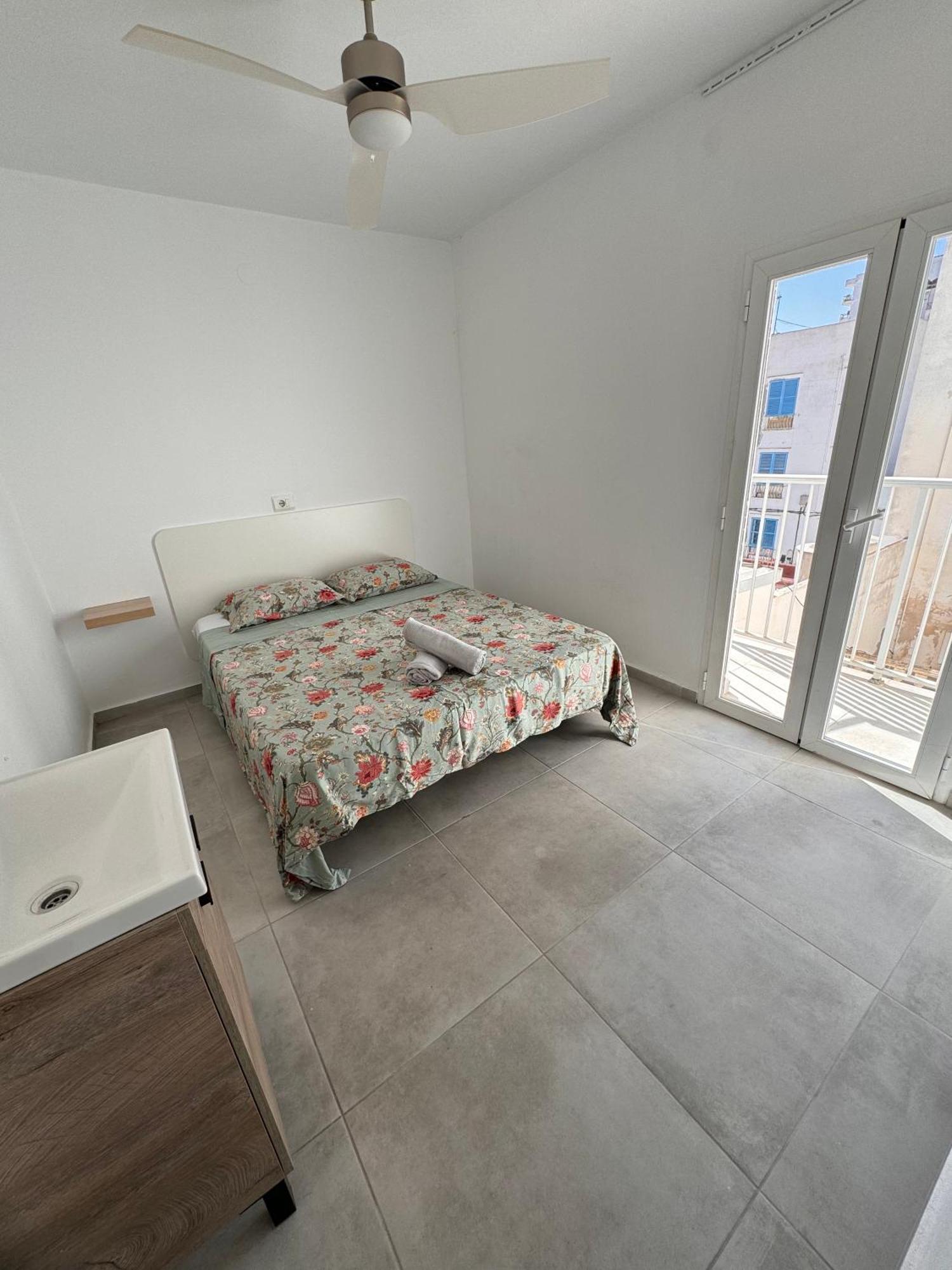 Hostal Cisne Guest house *