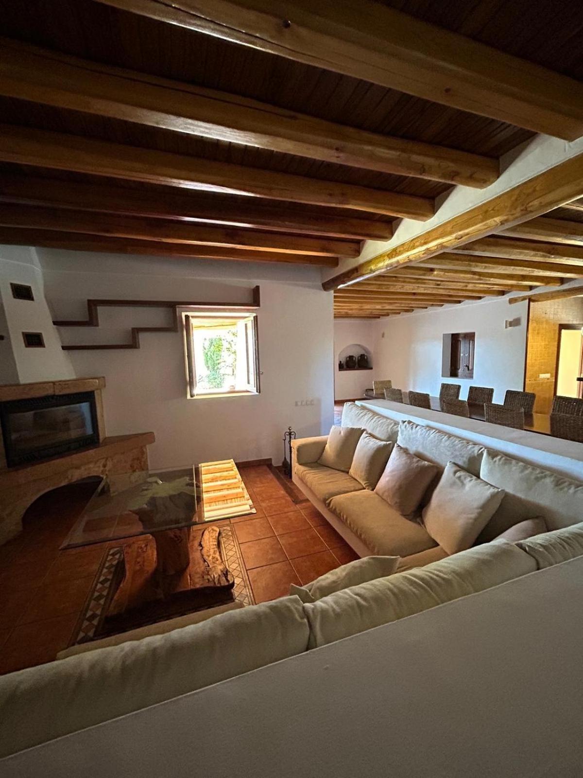 Casa Bet Con Piscina Y Jardin. Сasa de vacaciones Sant Miquel de Balansat