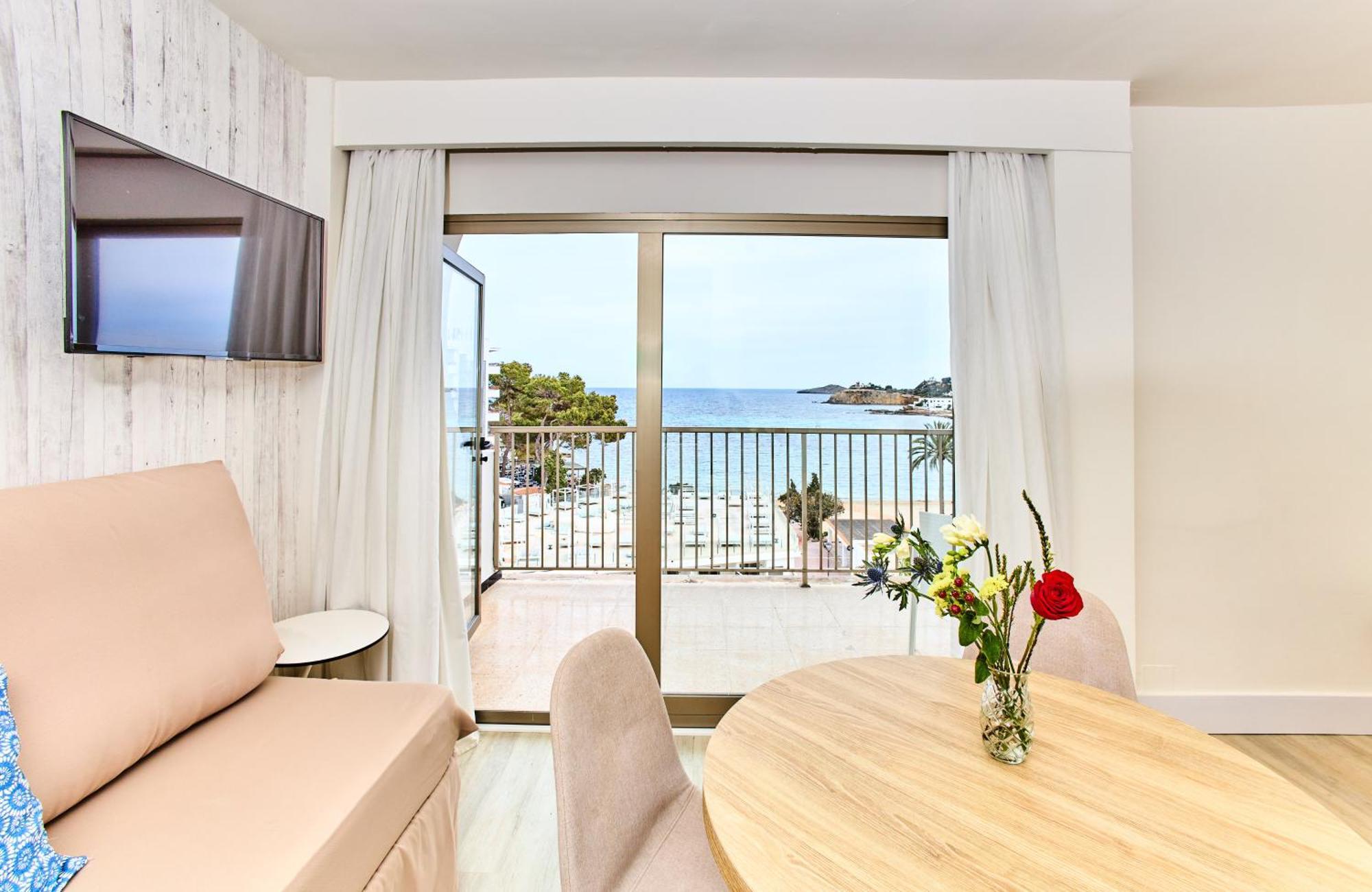 Leonardo Royal Ibiza Santa Eulalia 4* Es Cana