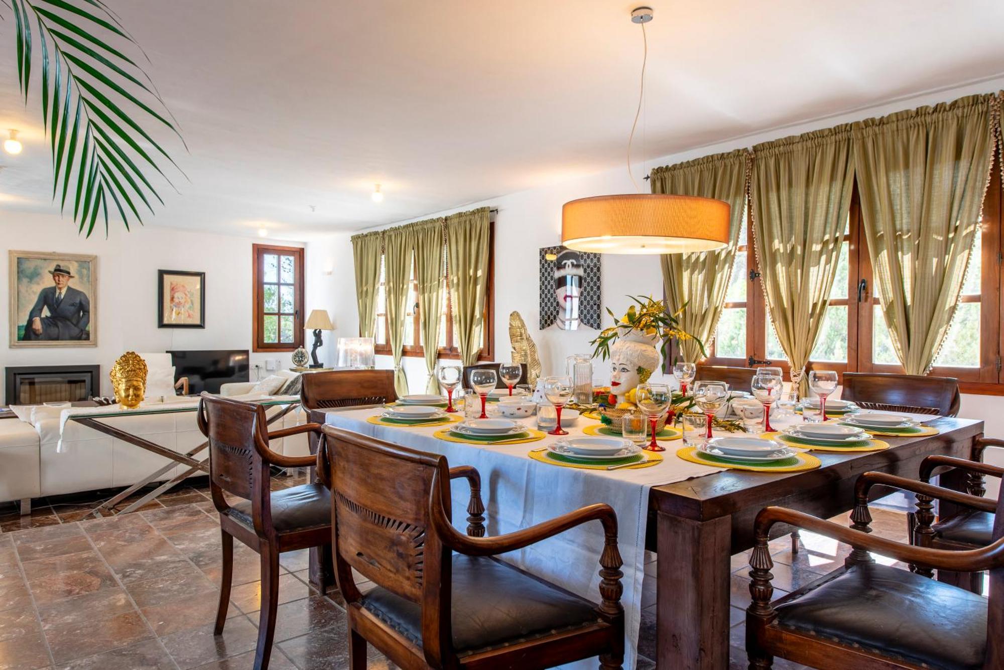 Villa Luxury Arenas *