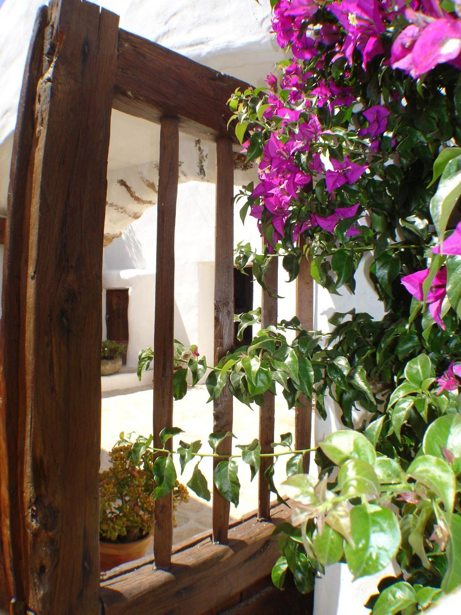 Farm stay Agroturismo Can Pardal Sant Miquel De Balansat
