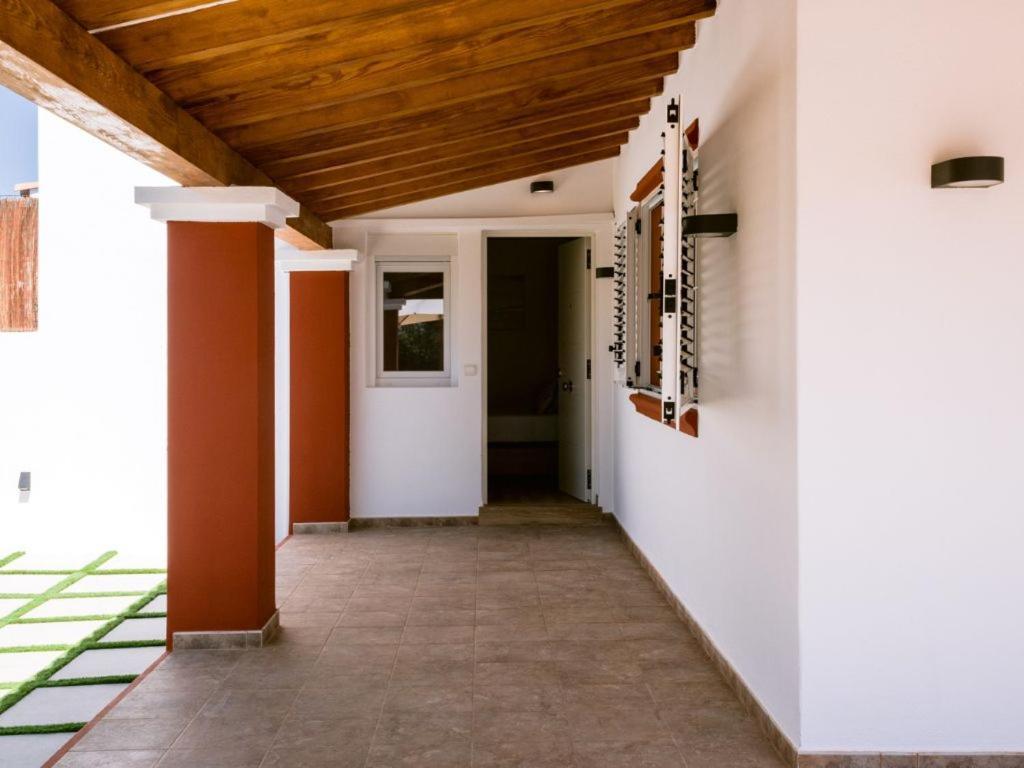 Km2 Lovely Located Just Outside Of Sa Carroca A 5 Minute Drive From Playa Den Bossa * Sant Josep de sa Talaia