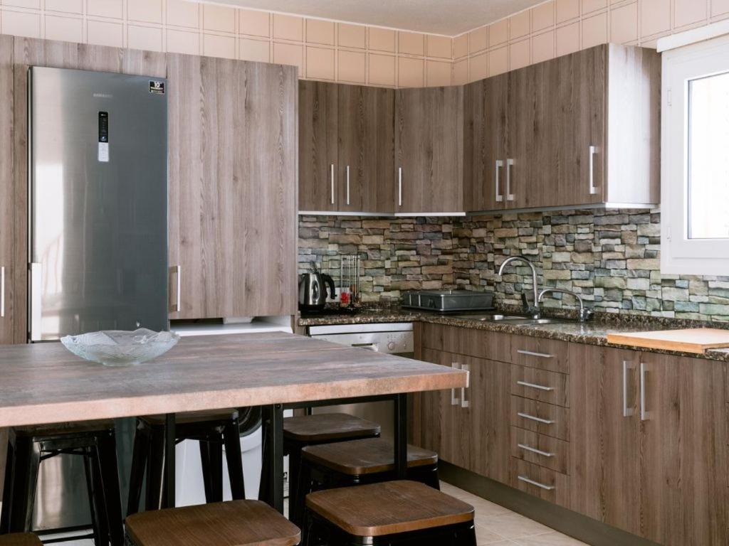 Km2 Lovely Located Just Outside Of Sa Carroca A 5 Minute Drive From Playa Den Bossa Villa Sant Josep de sa Talaia