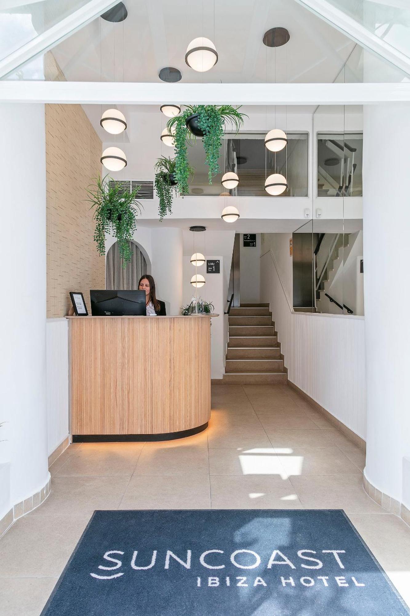 Suncoast Ibiza - Adults Only - Figueretas