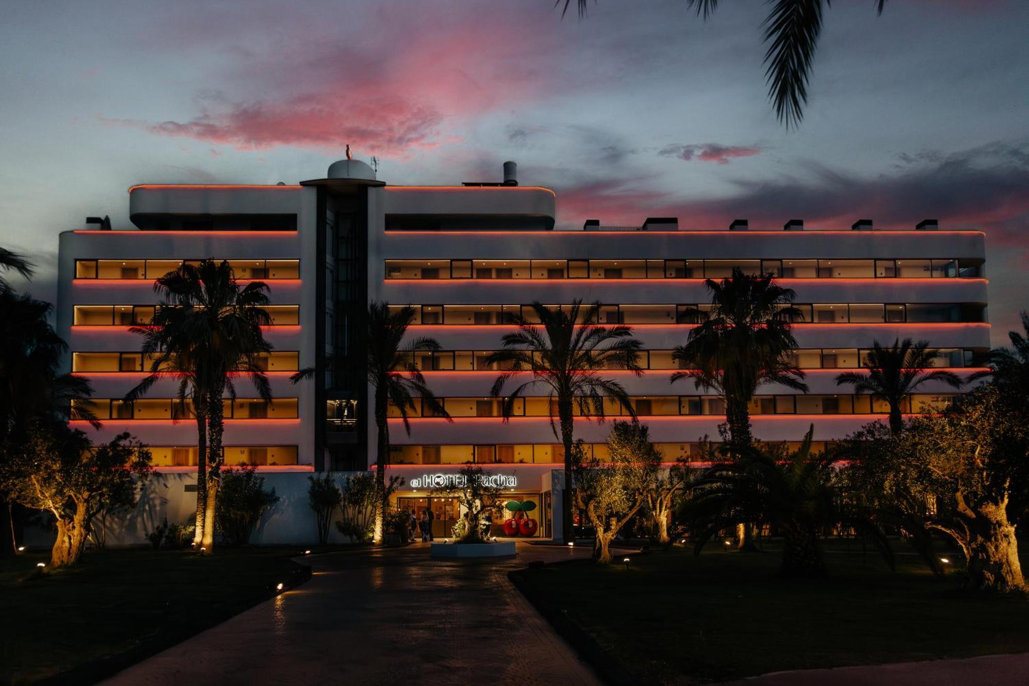 Hotel Pacha 4*