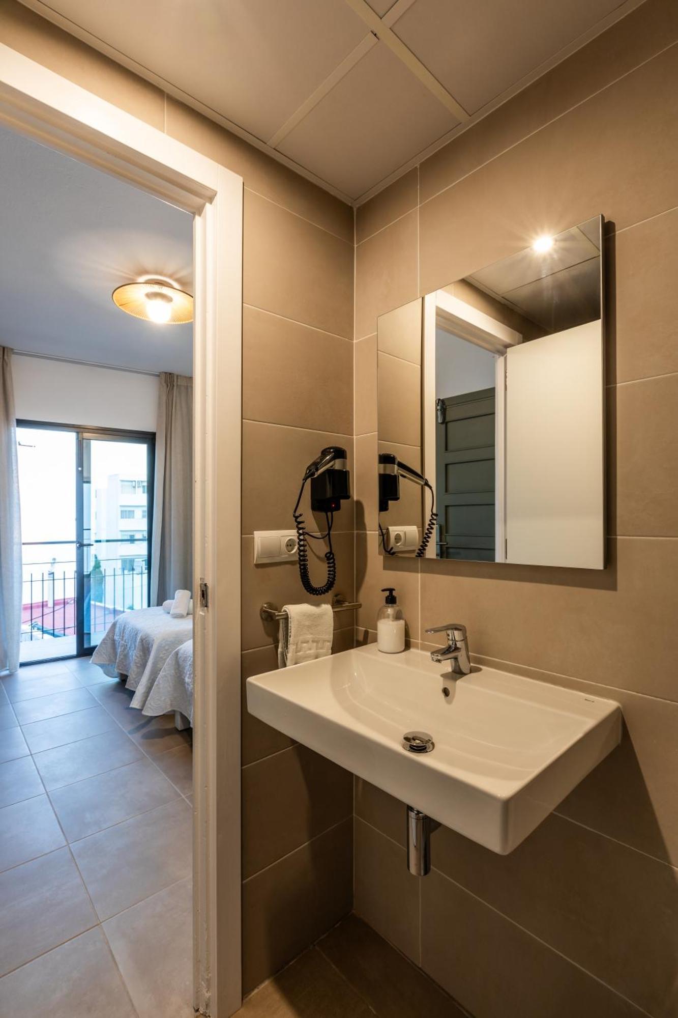 Hotel Alicante San Antonio (Ibiza)
