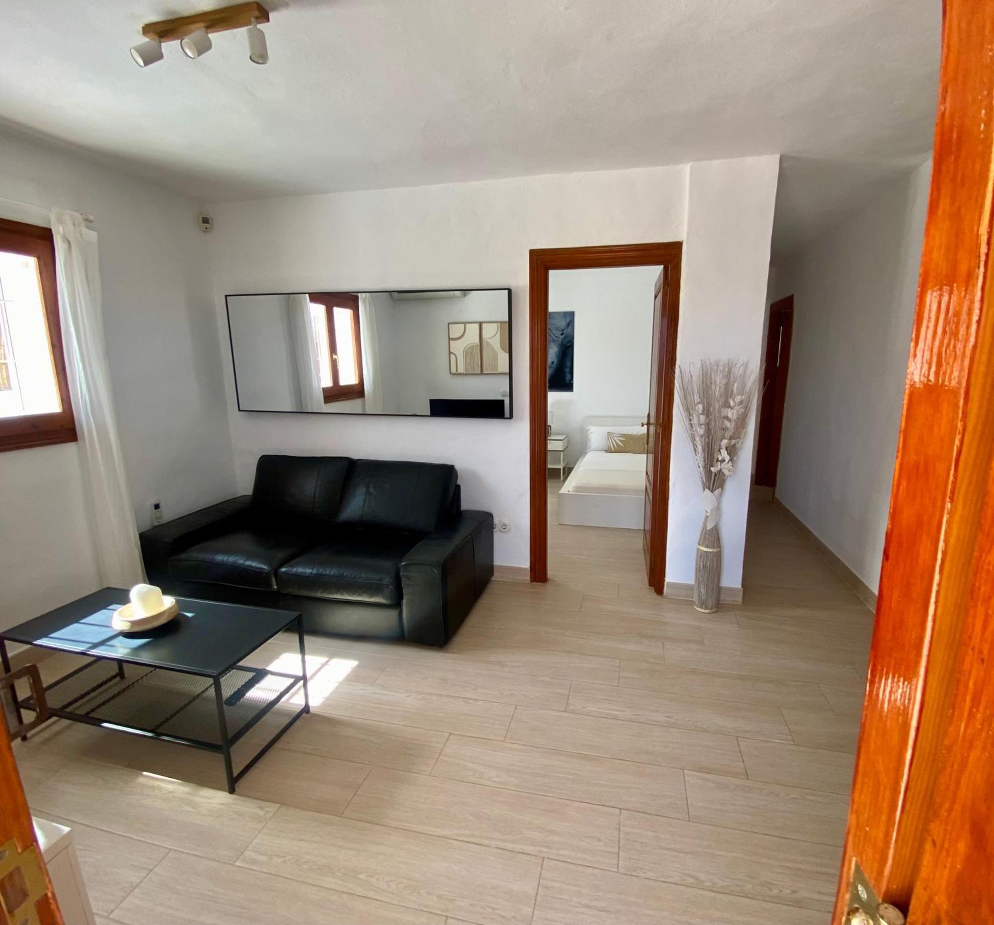 Air - Relax, Close To Bossa Beach, Spacious And Private Pool Villa