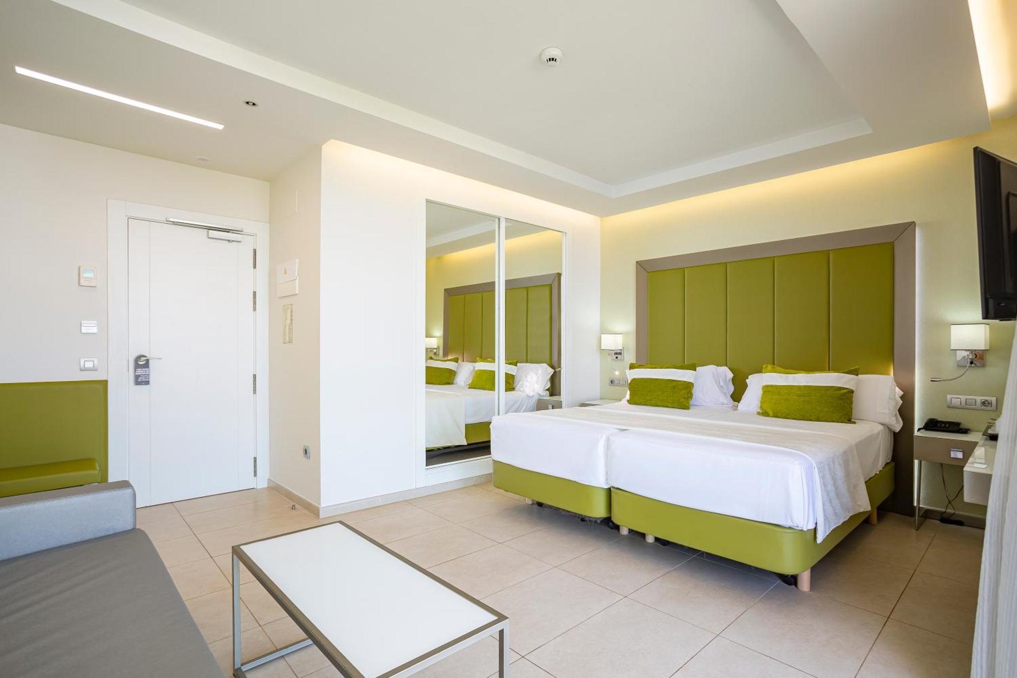 Hotel Torre Del Mar - Ibiza Playa d'en Bossa