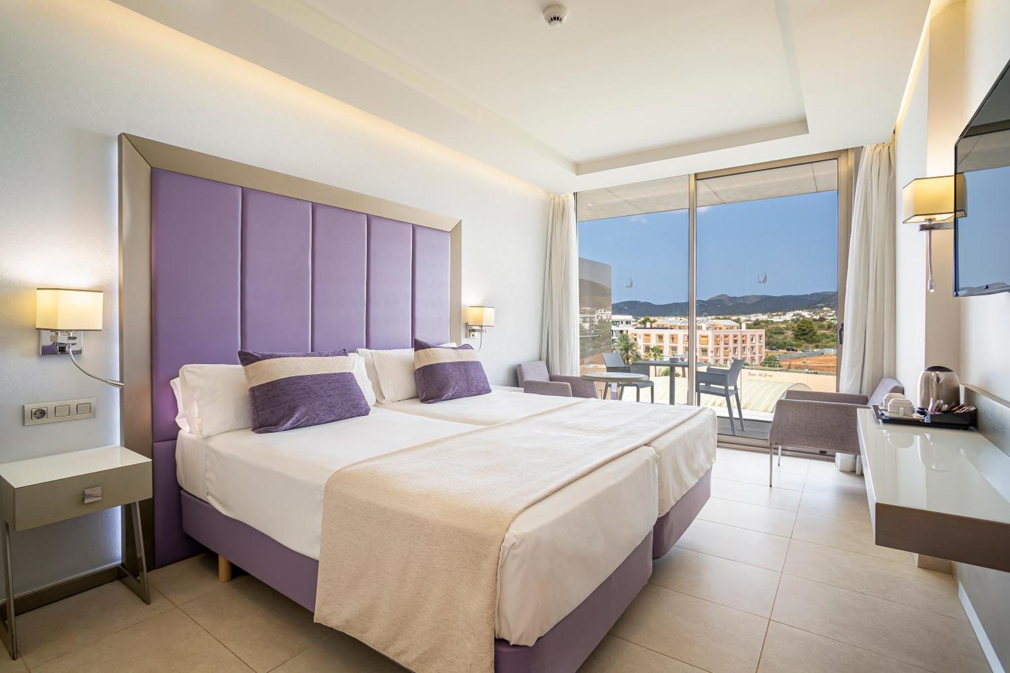 Torre Del Mar - Ibiza Hotel Playa d'en Bossa