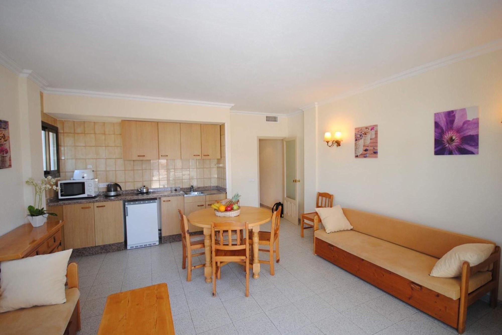 Casa Luis Aparthotel Santa Eulària des Riu