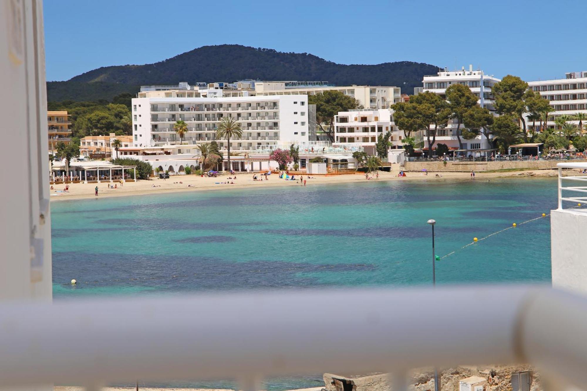 Aparthotel Playa Sol