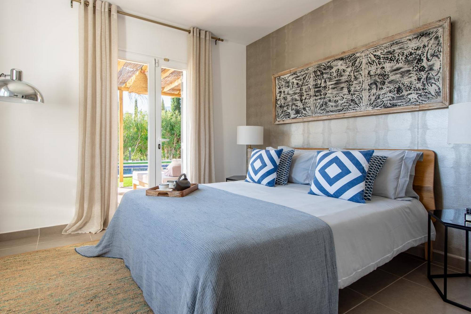 Villa Cap Martinet Talamanca Tashellu, Boutique 5 Bed - Sea And Forest View Talamanca (Ibiza)