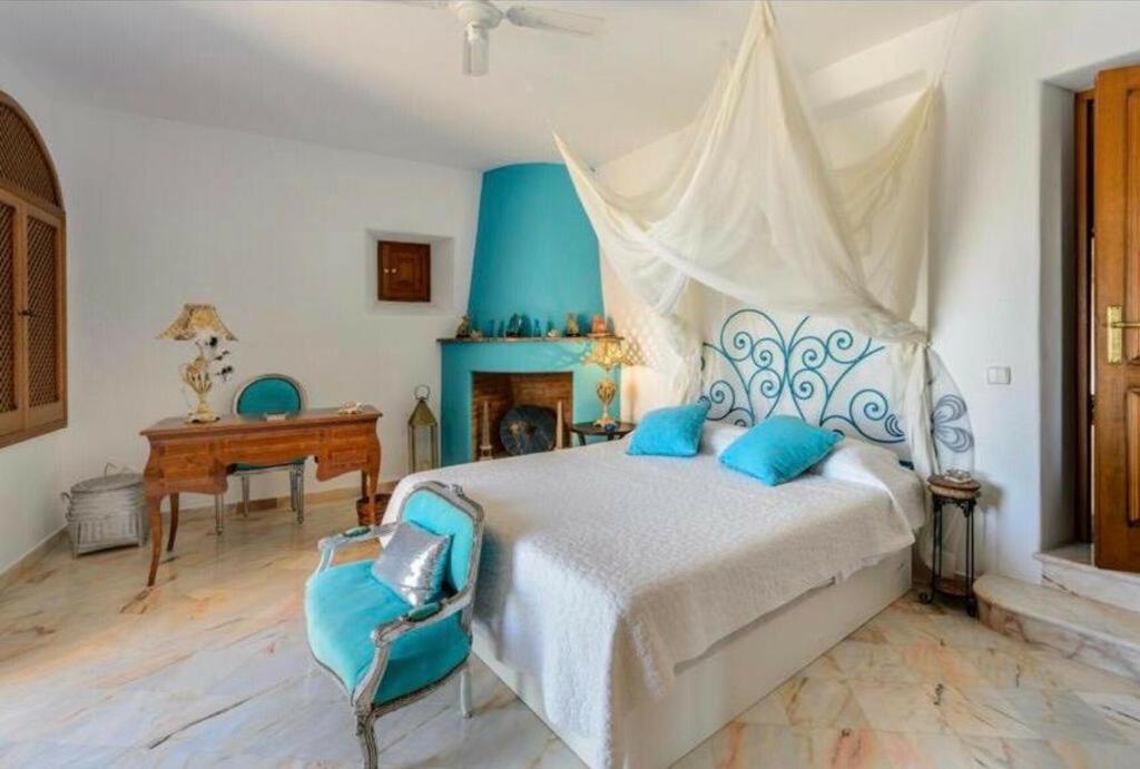 Via Punica Retreat