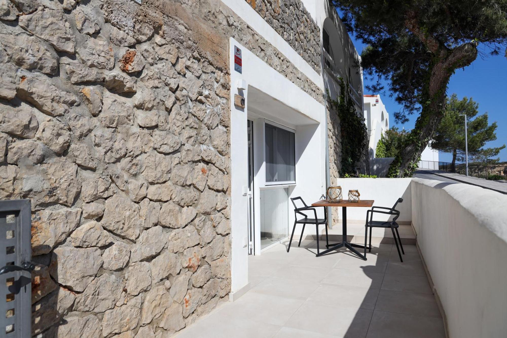 Cala Vadella Beachwalk *
