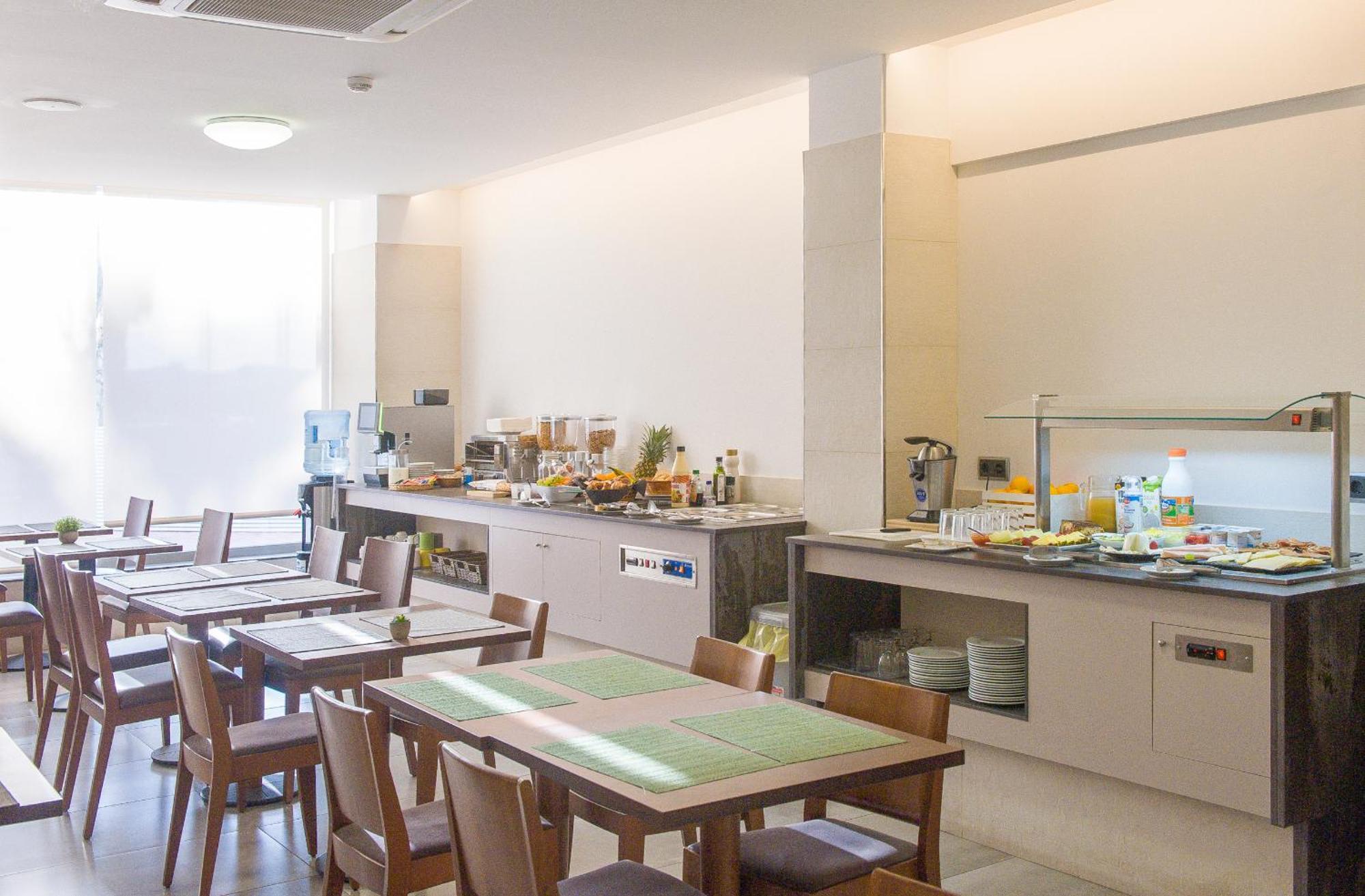 Hotel Marfil San Antonio (Ibiza)