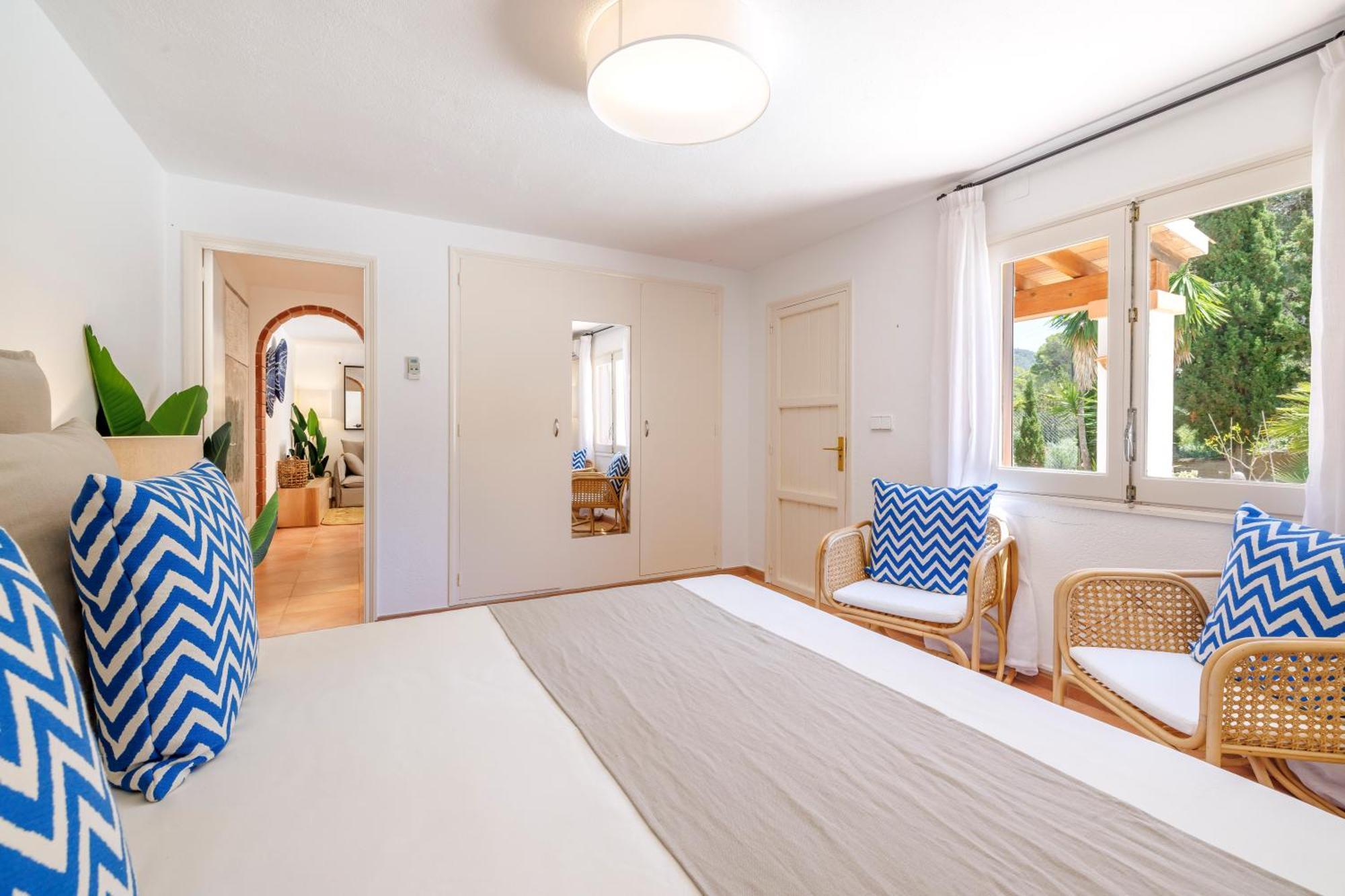 Es Vedra By Migjorn & Ibiza Town
