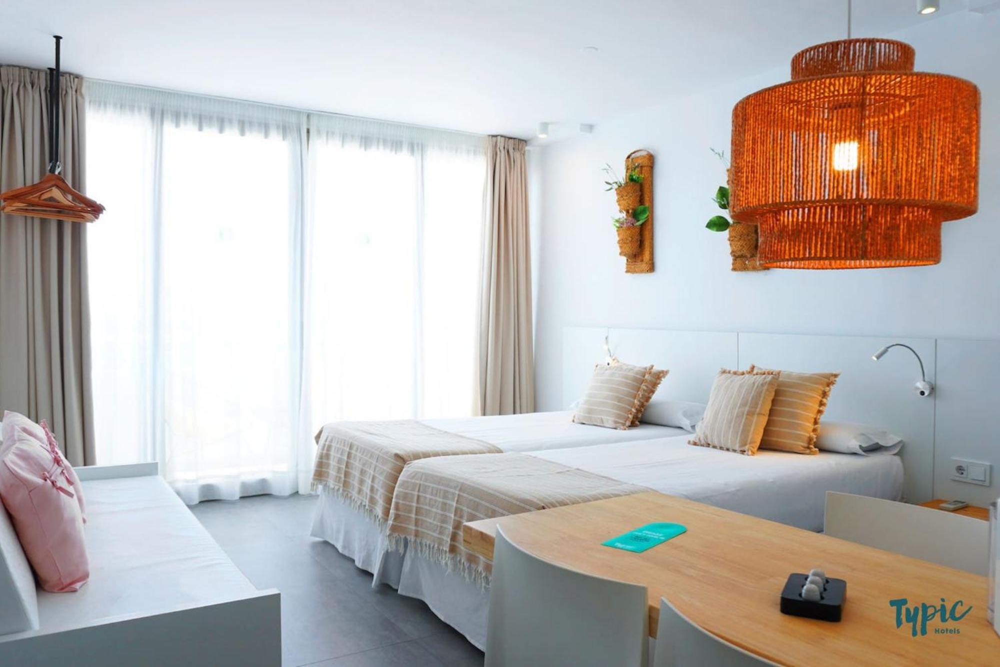 Typic Marina Playa - Adults Only