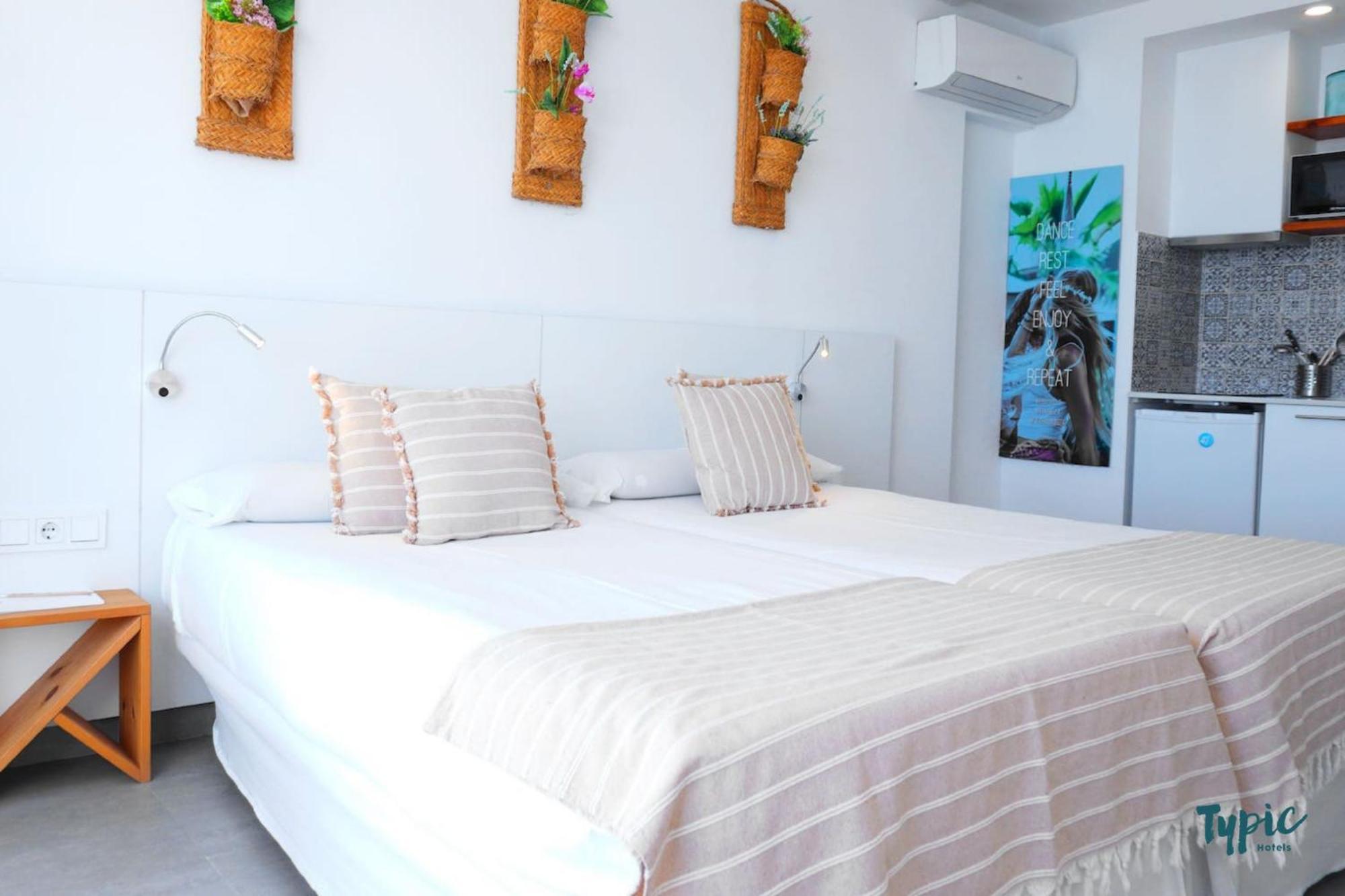 Typic Marina Playa - Adults Only