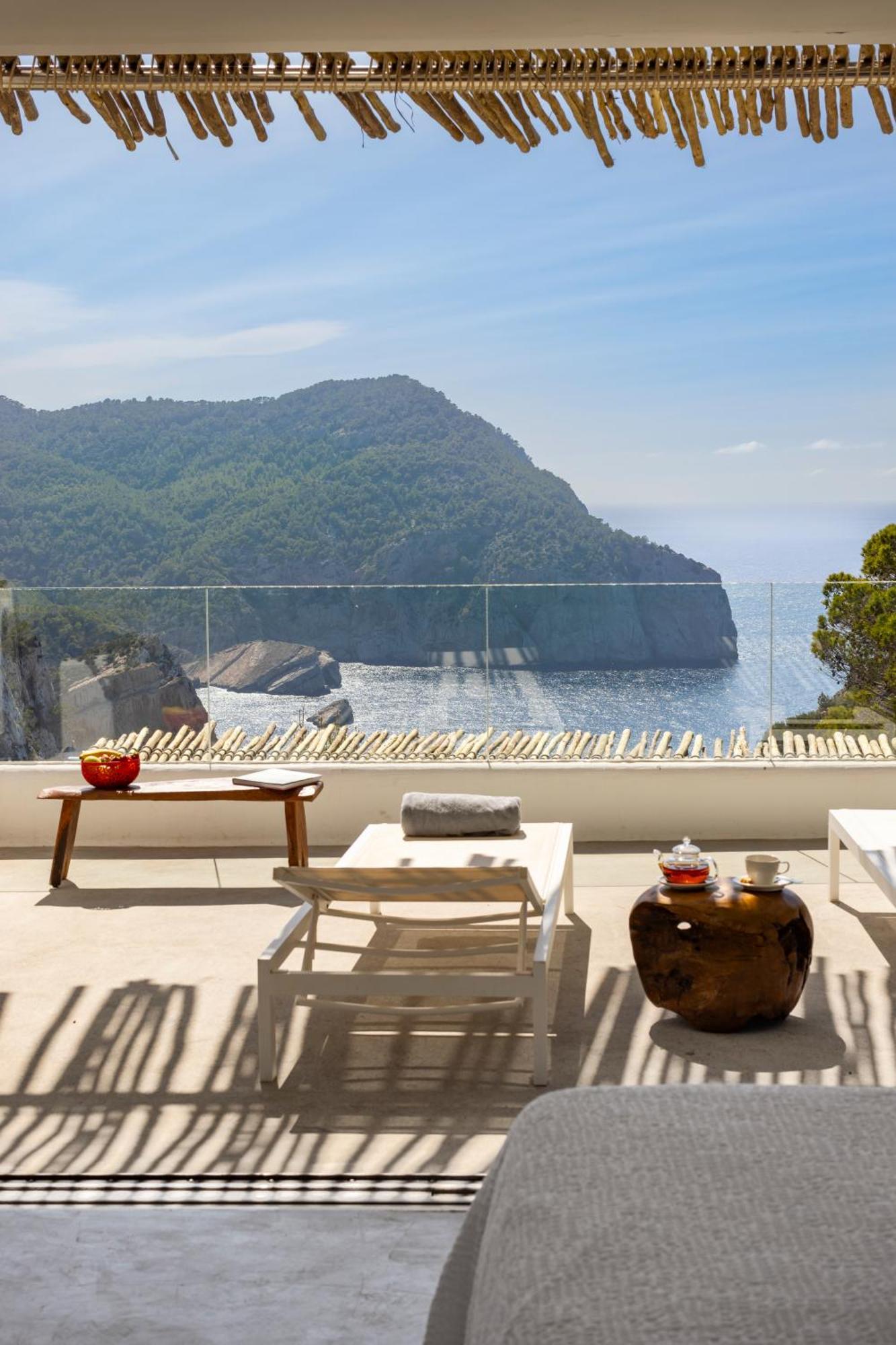 Hacienda Na Xamena, Ibiza 5*